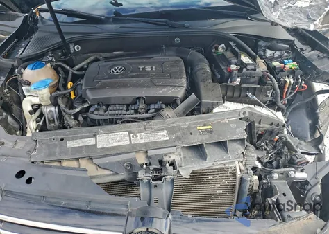 2015 Volkswagen Passat S из США, поврежденный, VIN 1VWAS7A35FC014481